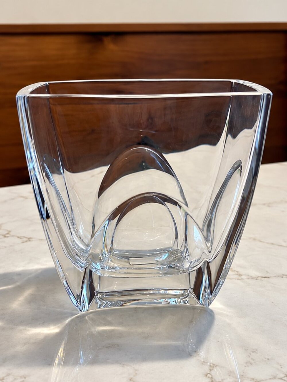 Wedgwood Vera Wang Cabochon 6" Crystal Pocket Vase New in Box